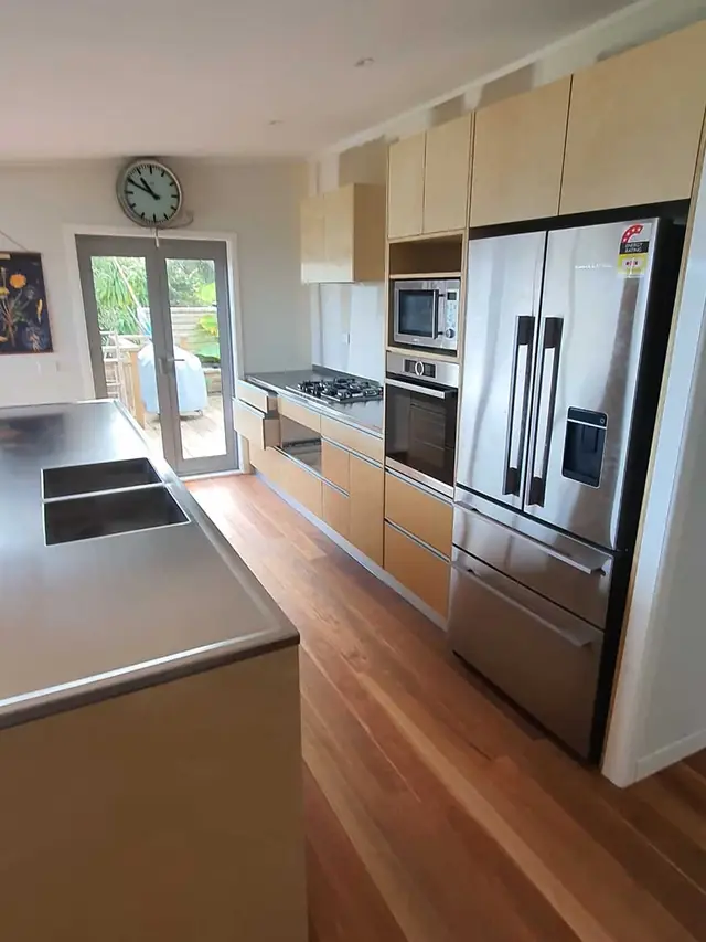Plywood kitchen by Ultimate Building Supplies, Auckland